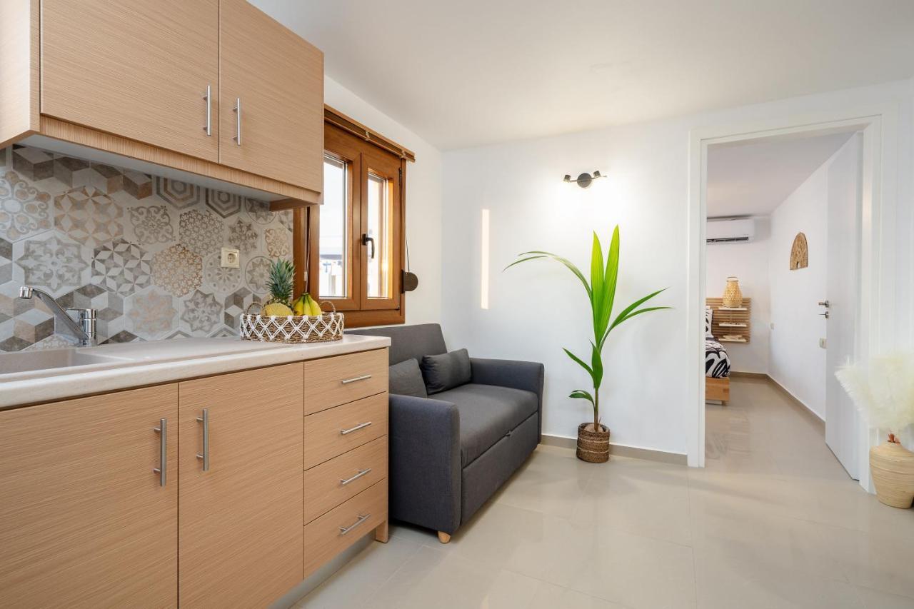 Naxosair1 Aparthotel Naxos City Bagian luar foto