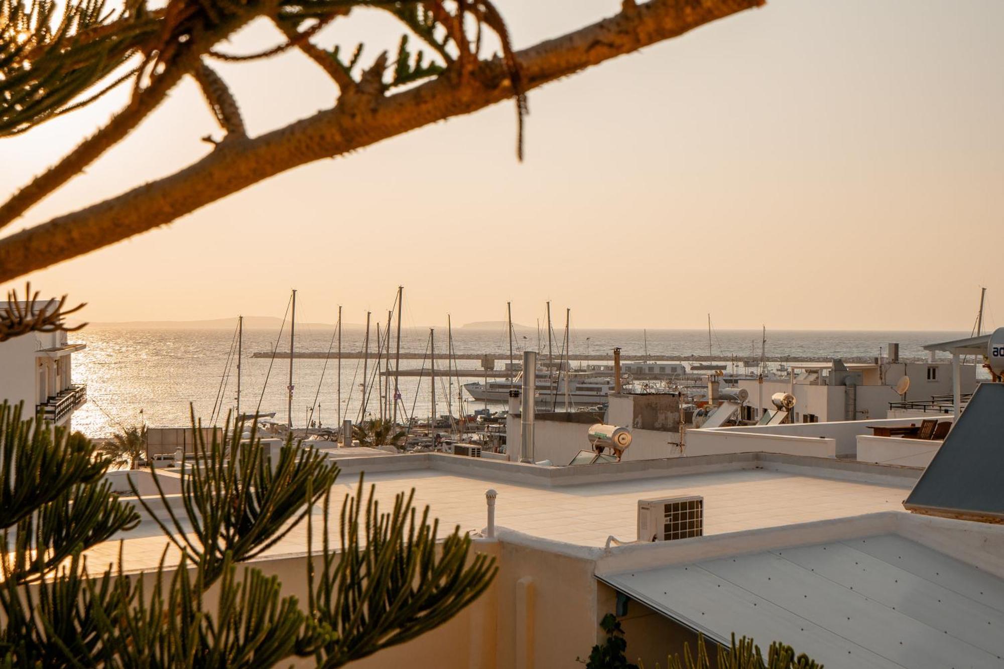 Naxosair1 Aparthotel Naxos City Bagian luar foto